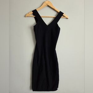 Guess Knit Ribbed Vneck Fitted Sleeveless Bodycon Timeless Black Dress Y2k 00s